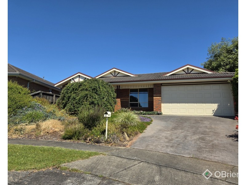 6 Barton Court, Warragul VIC 3820