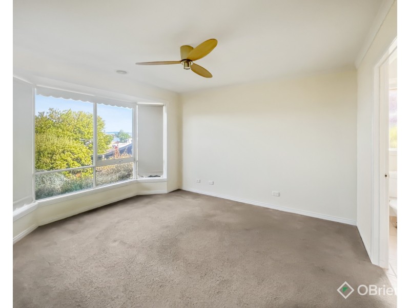 6 Barton Court, Warragul VIC 3820