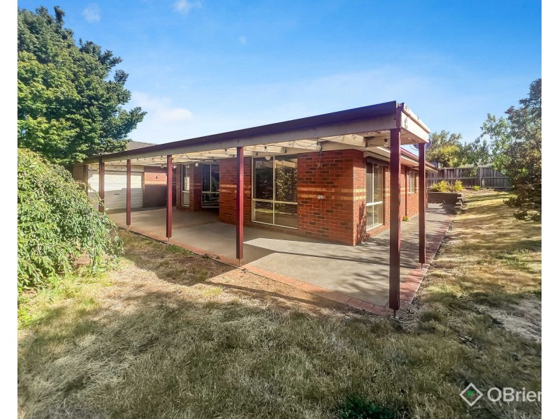 6 Barton Court, Warragul VIC 3820