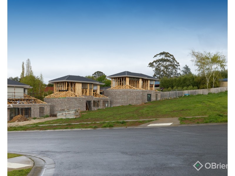 21 Boanyoo Road, Drouin VIC 3818