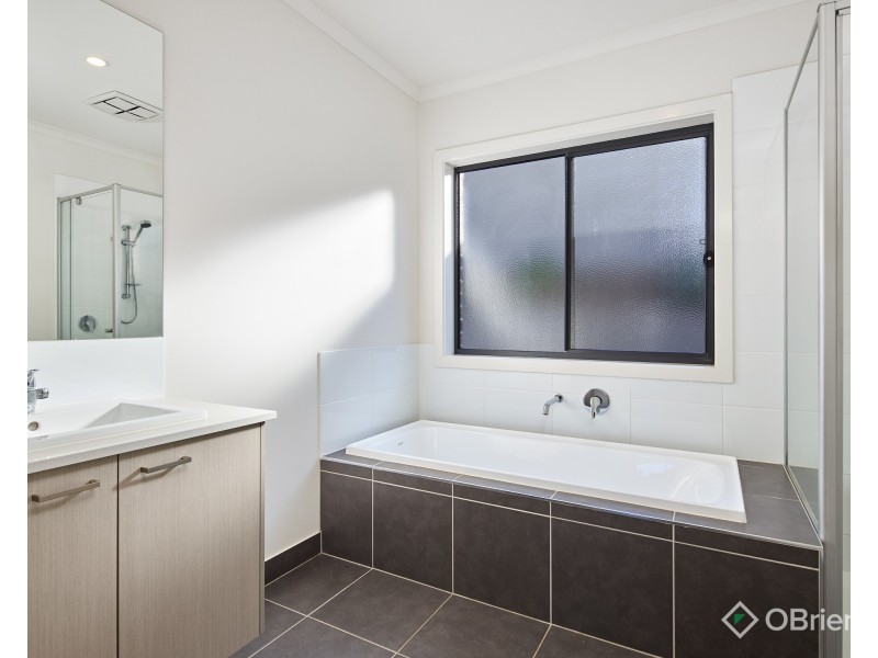 3 Cumberland Avenue, Warragul VIC 3820