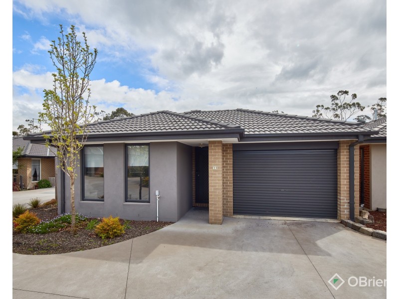 11/98 Lampard Road, Drouin VIC 3818