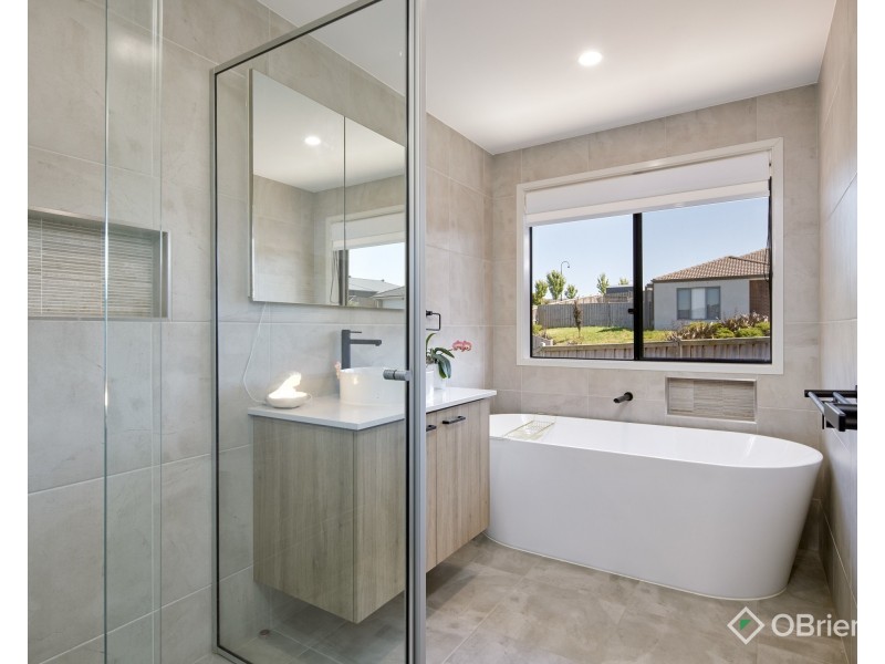 26 Emberwood Road, Warragul VIC 3820