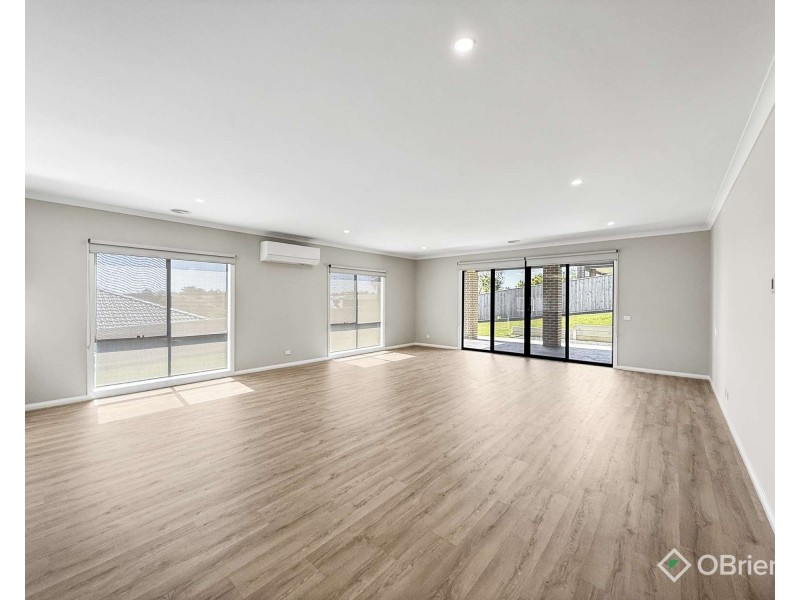 17 Sheoak Street, Warragul VIC 3820