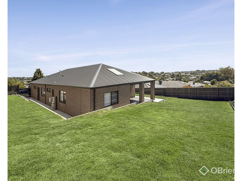 17 Sheoak Street, Warragul VIC 3820