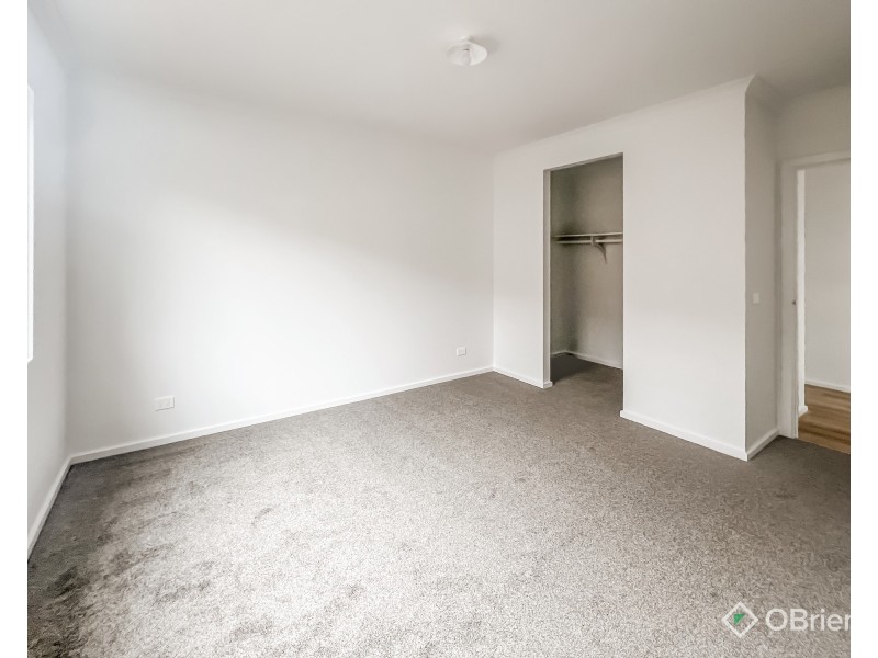 7 Snows Hill Avenue, Warragul VIC 3820