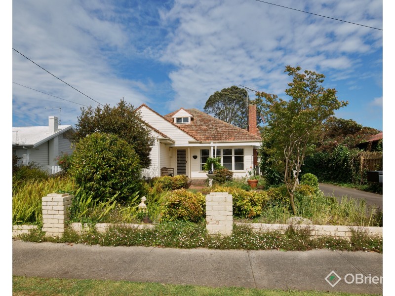 50 Wood Street, Drouin VIC 3818