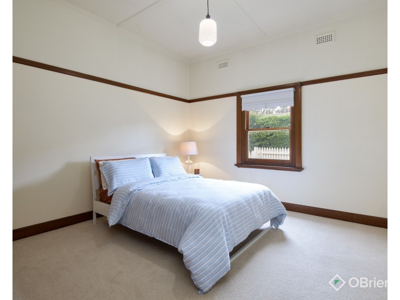 17 Windsor Avenue, Warragul VIC 3820