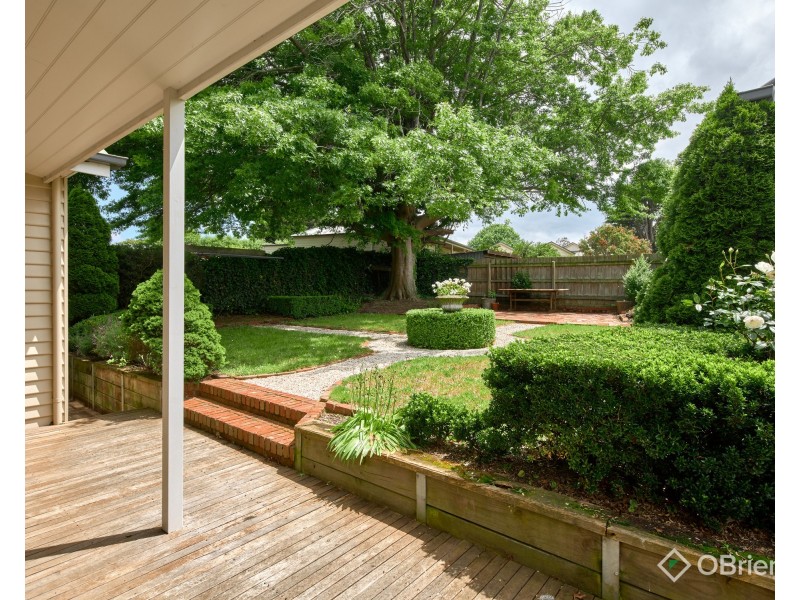 17 Windsor Avenue, Warragul VIC 3820