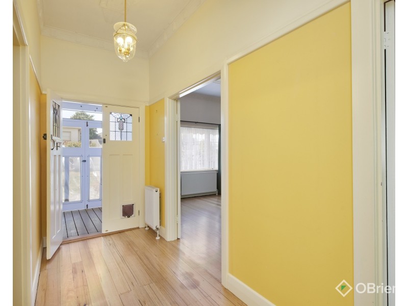 22 Windsor Avenue, Warragul VIC 3820