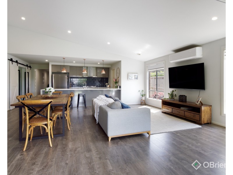 13 Streeton Drive, Warragul VIC 3820