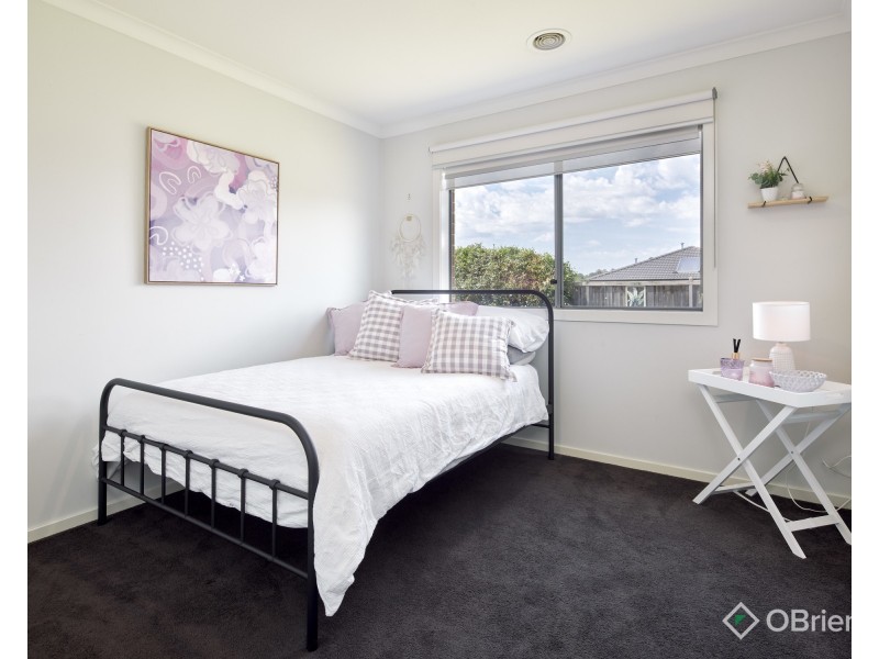 13 Streeton Drive, Warragul VIC 3820