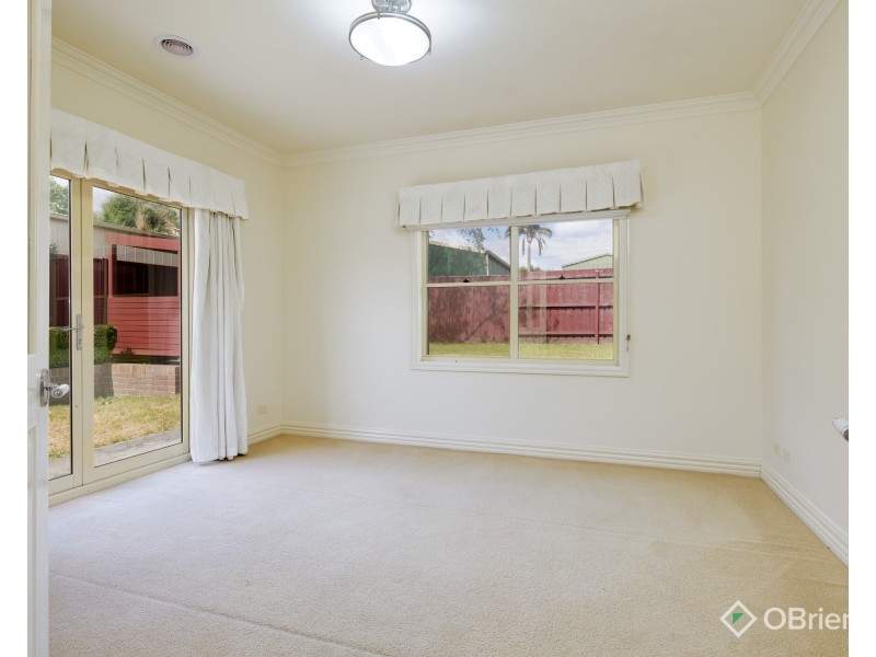 16 Wilson Court, Trafalgar VIC 3824