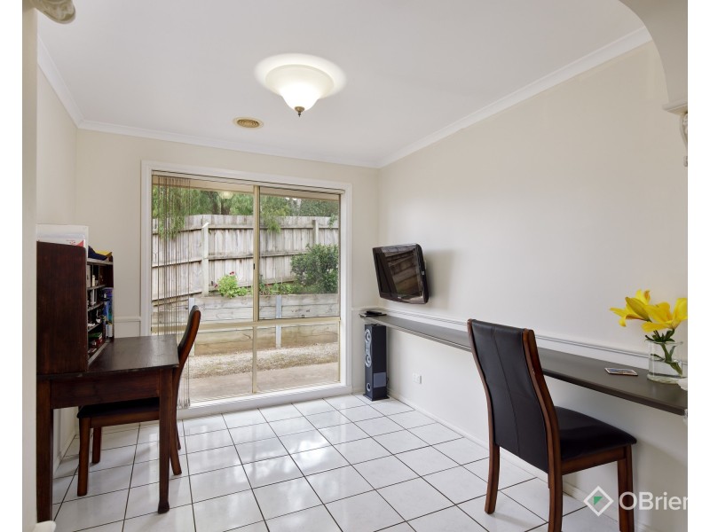 10  Claudia Crescent, Drouin VIC 3818