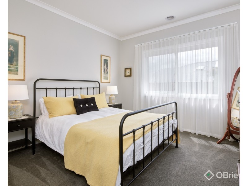 18 Longview Road, Warragul VIC 3820