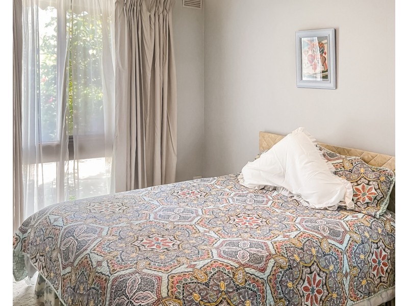 6 Helen Court, Moe VIC 3825