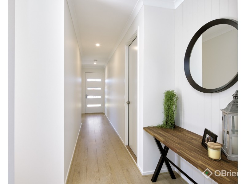 20 Royston Avenue, Warragul VIC 3820