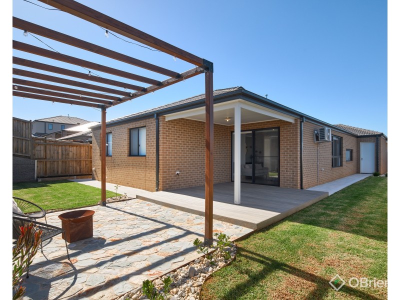 20 Royston Avenue, Warragul VIC 3820