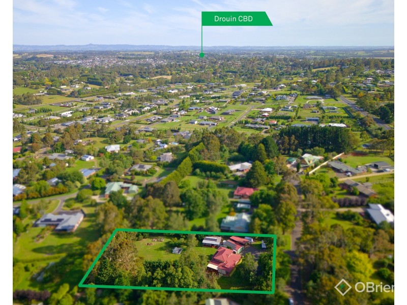 5 Sherwood Court, Drouin VIC 3818