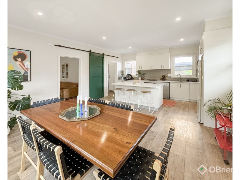 23 Young Street, Drouin VIC 3818