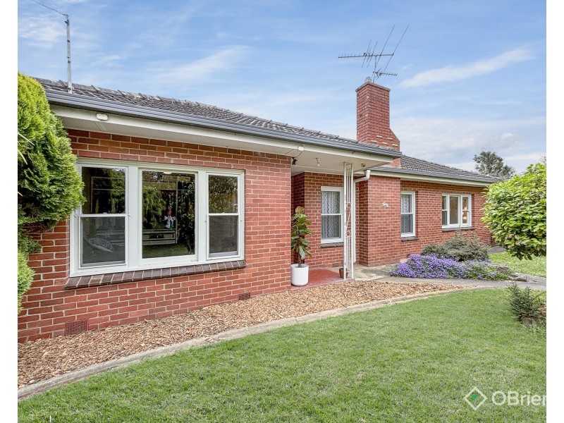 23 Young Street, Drouin VIC 3818