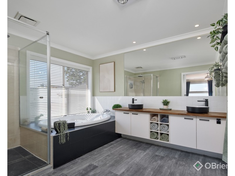 13 Mount Worth Court, Warragul VIC 3820