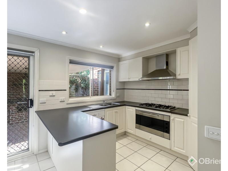 1/17 White Road, Wantirna South VIC 3152