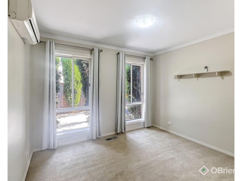 1/17 White Road, Wantirna South VIC 3152