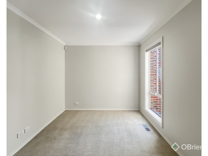 1/17 White Road, Wantirna South VIC 3152