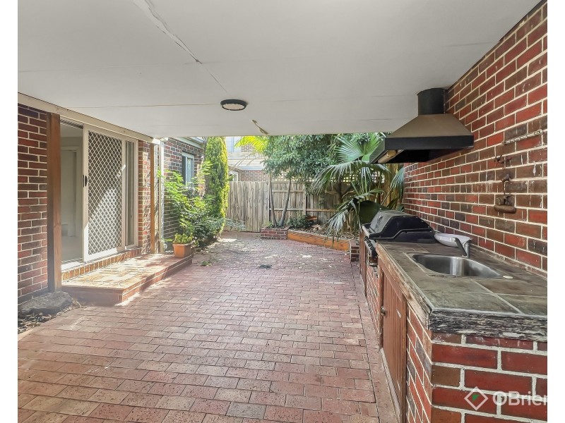 1/17 White Road, Wantirna South VIC 3152