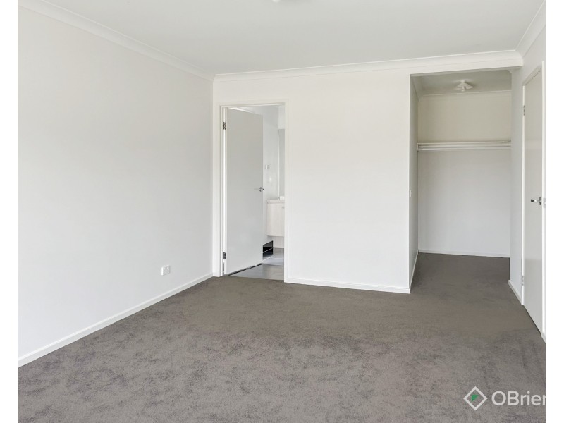 8 Angus Road, Traralgon VIC 3844