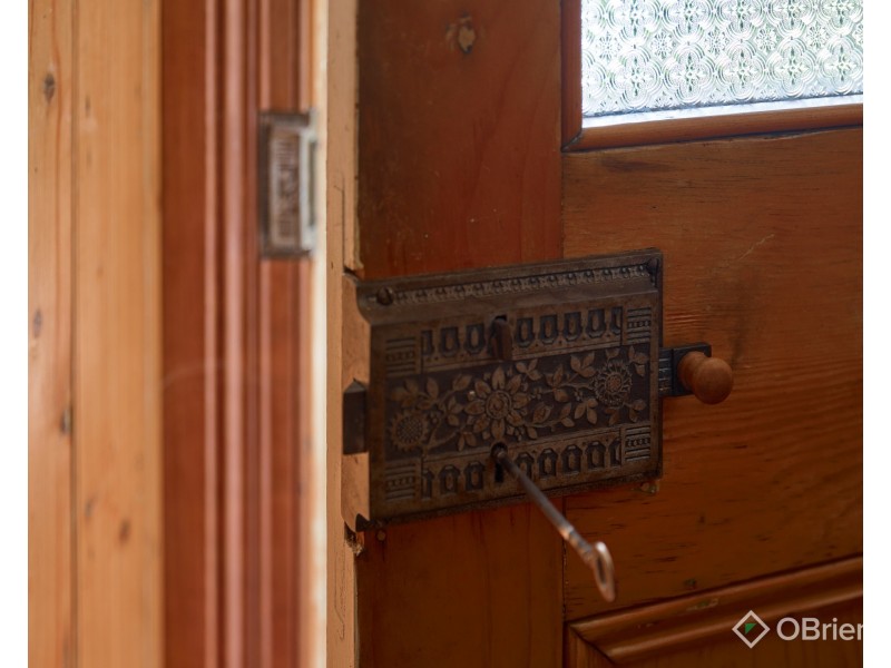 41 Longwarry Road, Drouin VIC 3818