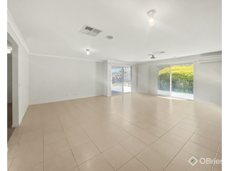 28 Kensington Square, Drouin VIC 3818