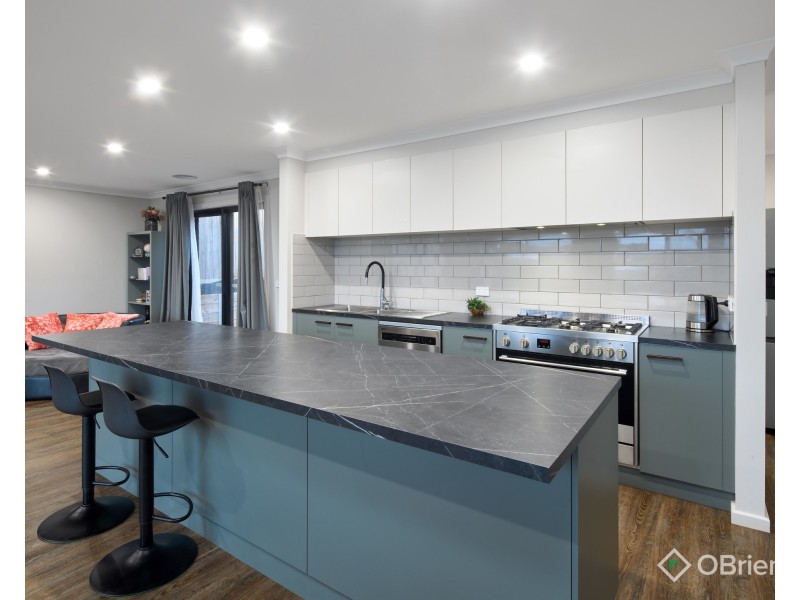 19 Timbertop Crescent, Drouin VIC 3818