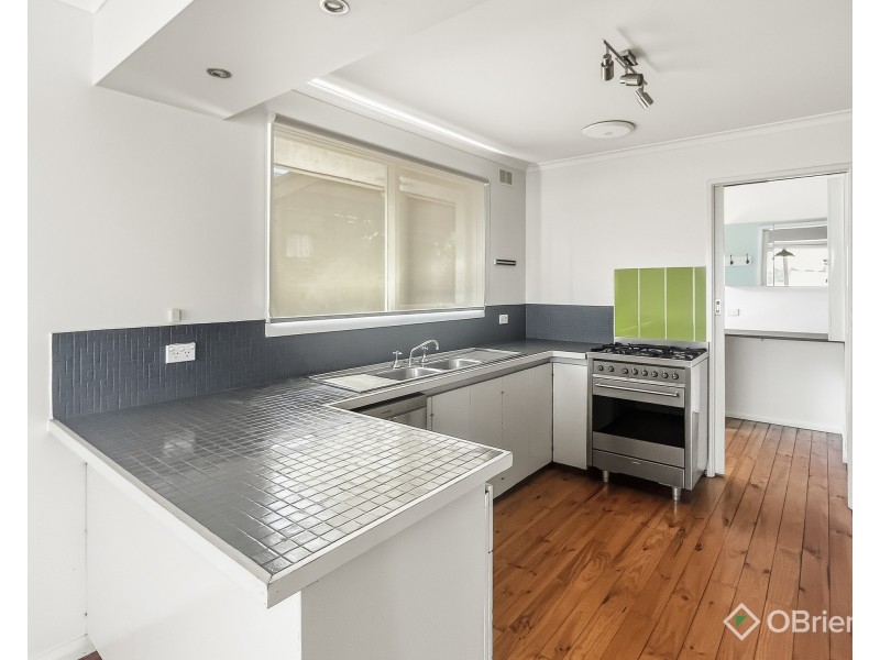 22 Fenton Street, Warragul VIC 3820