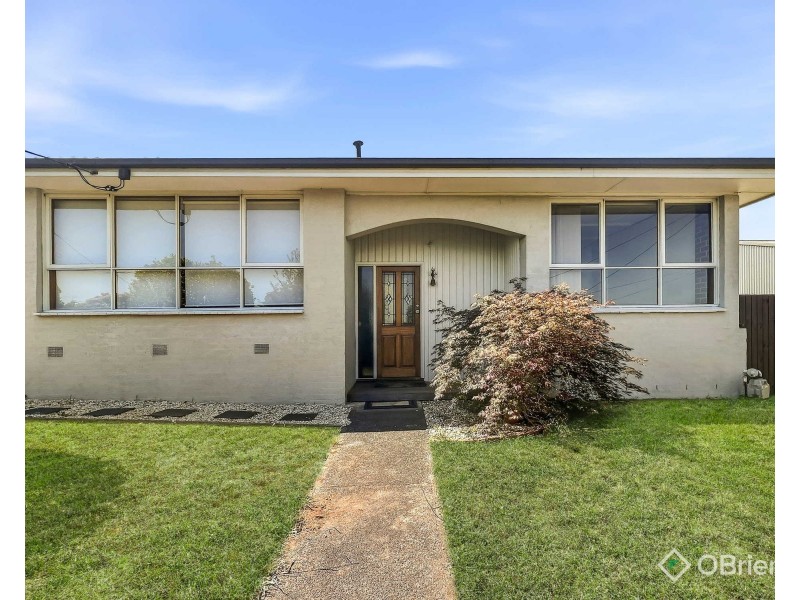 22 Fenton Street, Warragul VIC 3820