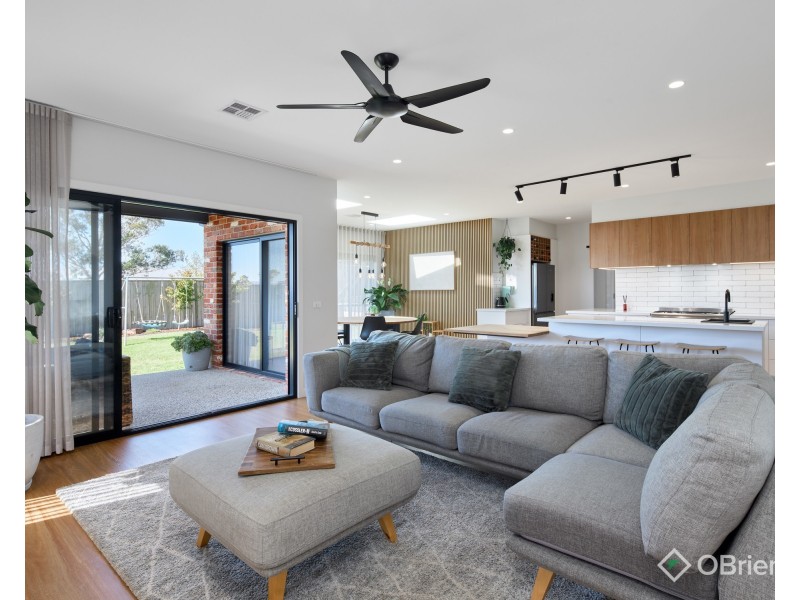 10 Pandanus Court, Warragul VIC 3820