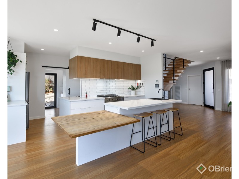 10 Pandanus Court, Warragul VIC 3820