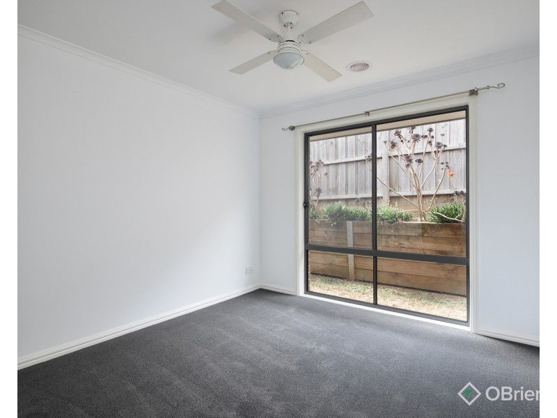 12 Berta Rise, Drouin VIC 3818