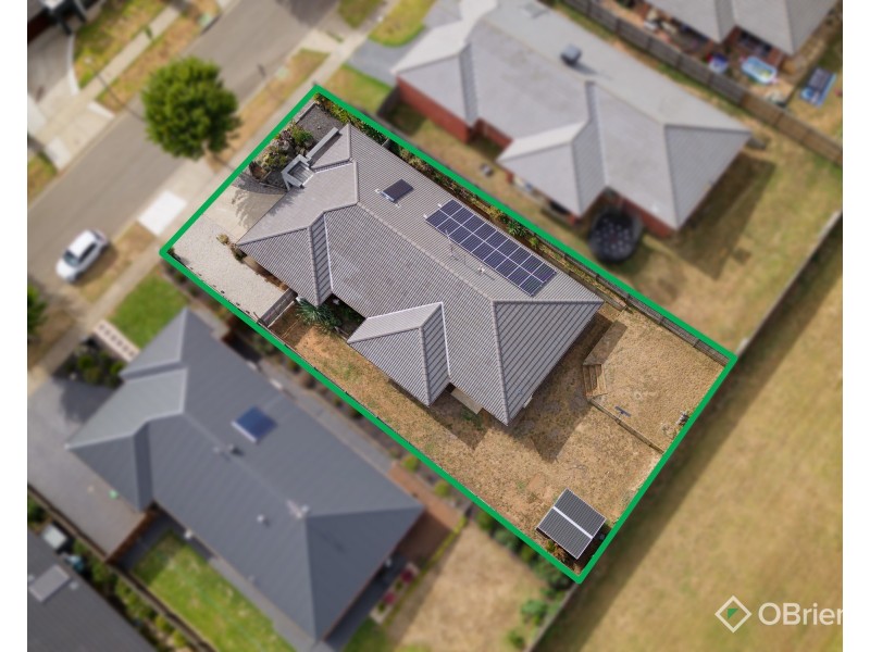 12 Berta Rise, Drouin VIC 3818