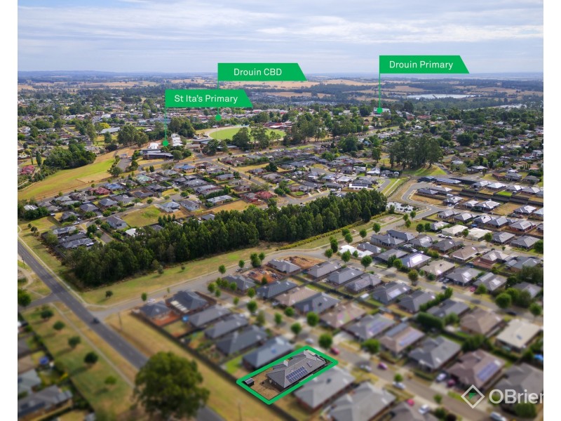 12 Berta Rise, Drouin VIC 3818