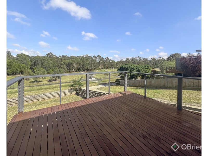 25 Charles Street, Warragul VIC 3820