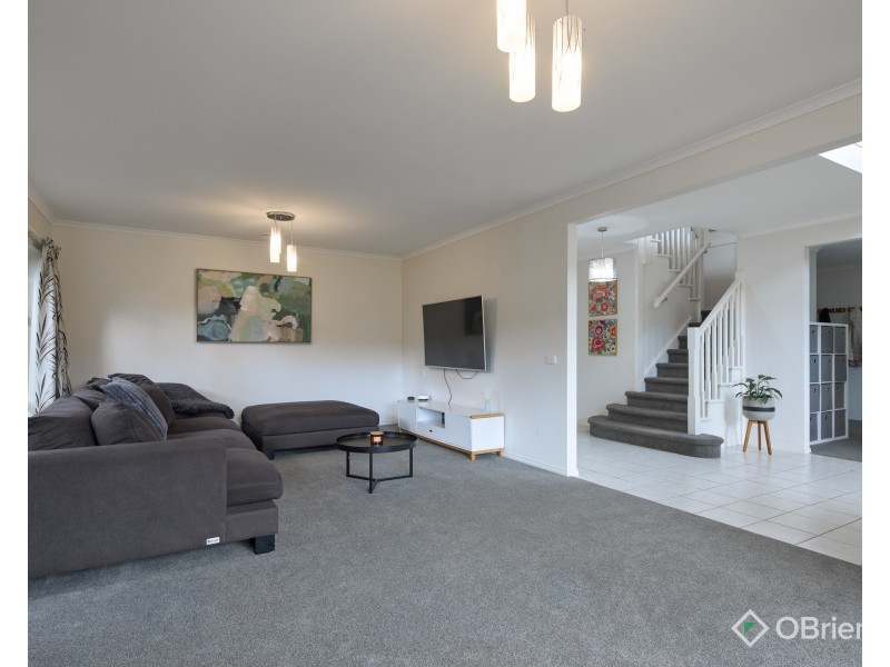 8 Gwinear Court, Warragul VIC 3820