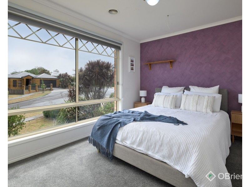 8 Gwinear Court, Warragul VIC 3820