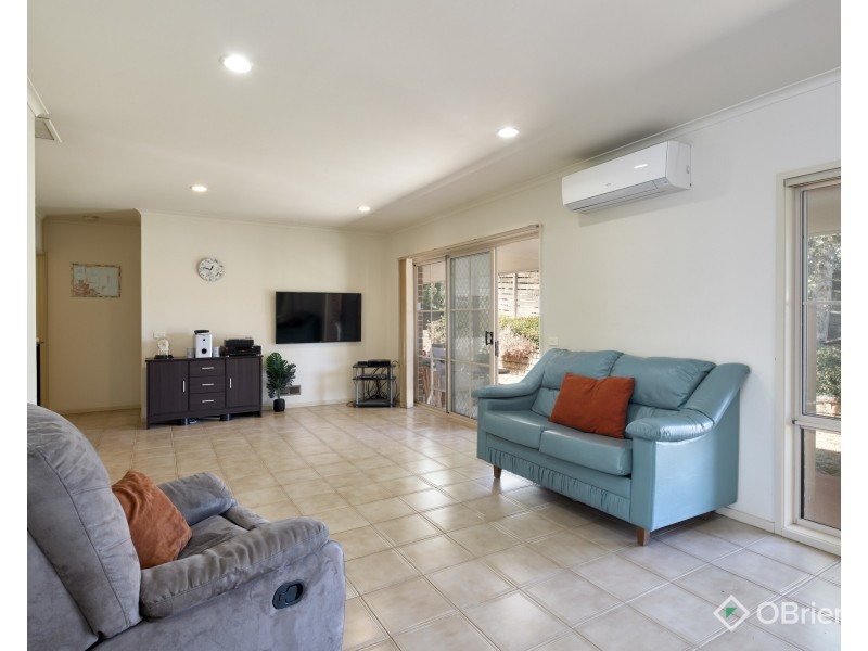 18 Ellen Close, Warragul VIC 3820