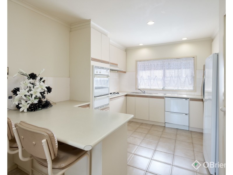 18 Ellen Close, Warragul VIC 3820