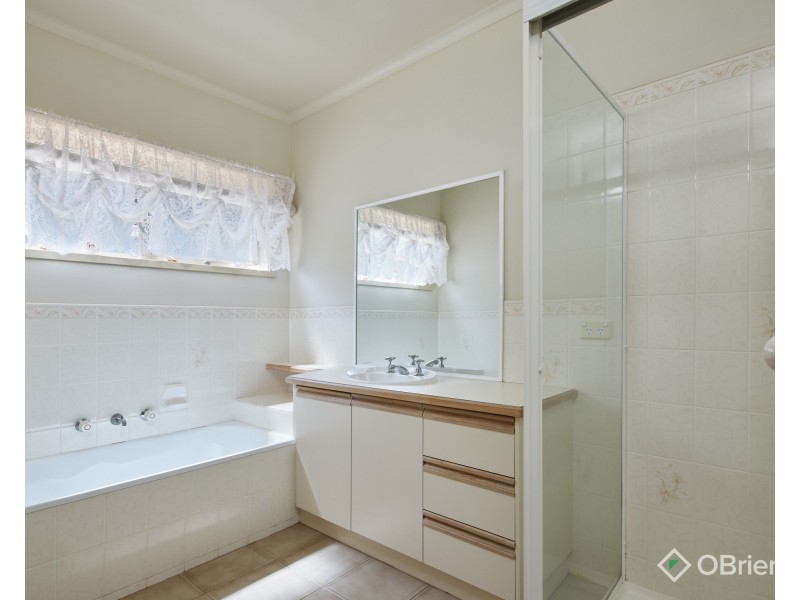 18 Ellen Close, Warragul VIC 3820