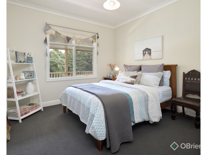 2 Romano Court, Drouin VIC 3818