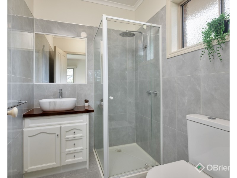 24 Ellen Close, Warragul VIC 3820