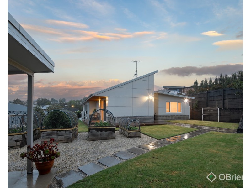 4 Jacaranda Court, Warragul VIC 3820